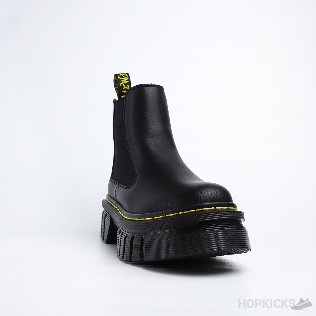 2976 smooth leather chelsea boots